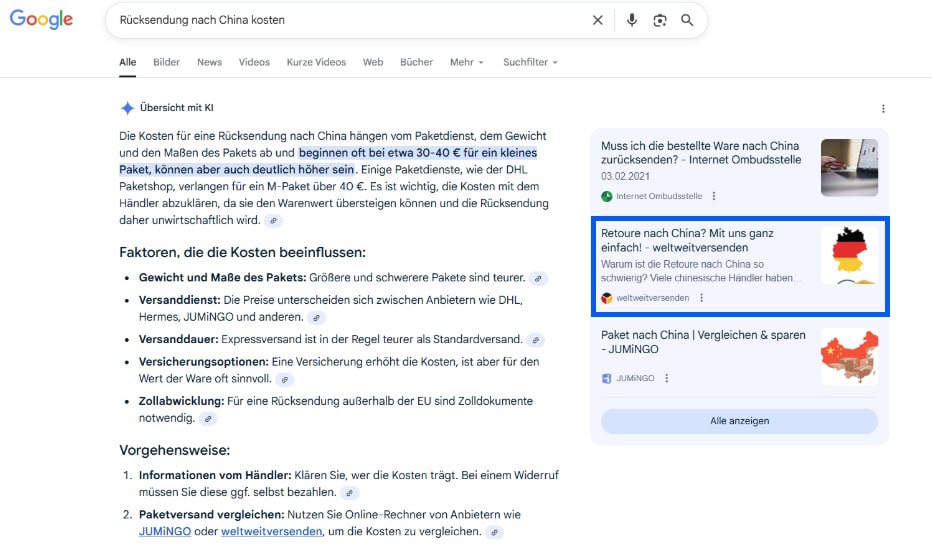 Screenshot einer Google-KI-Antwort zur Suche „Rücksendung nach China Kosten“. Der Text erklärt Preisbereiche von etwa 30–40 € je nach Paketgröße und nennt Einflussfaktoren wie Gewicht, Versanddienst und Zollabwicklung. Rechts erscheinen Quellen von Internet Ombudsstelle, weltweitversenden und JUMiNGO.